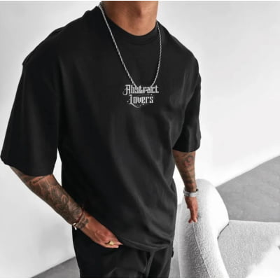Camiseta Oversized Abstract Lovers Preta